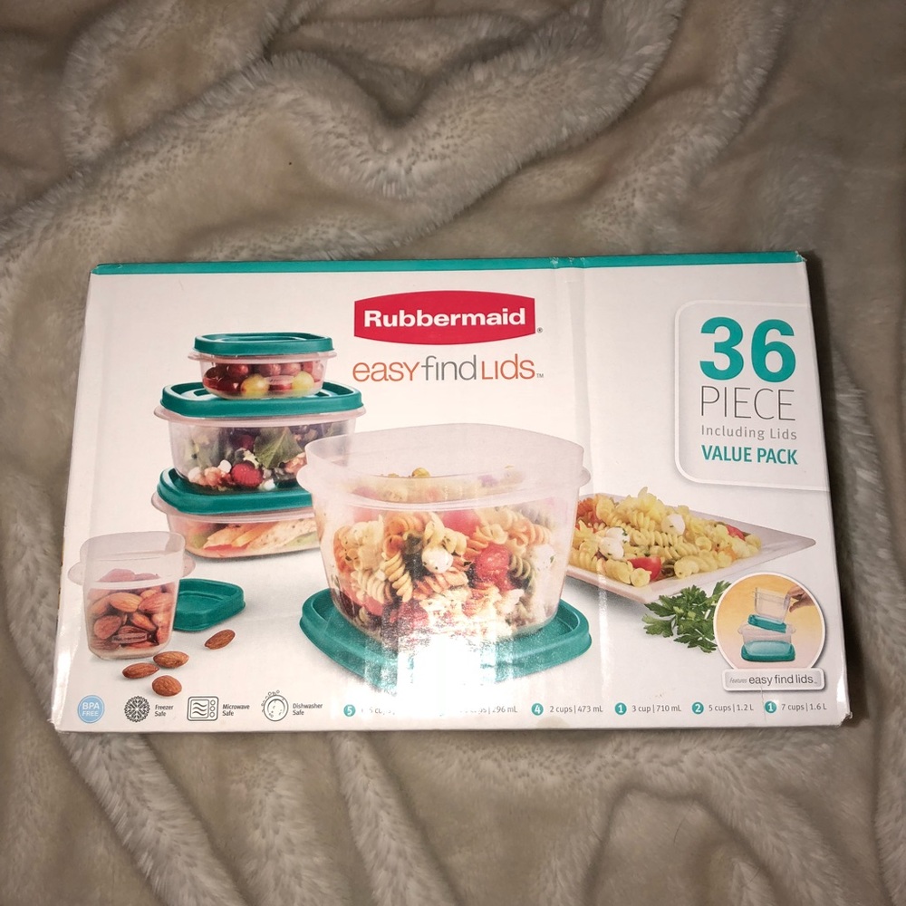 Brand new Rubbermaid Tupperware